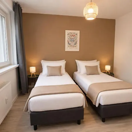 Apartment Für Berufstätige Mit 5 Einzelbetten, Smart Tv, Küche, Wifi, Balkon, Wama *